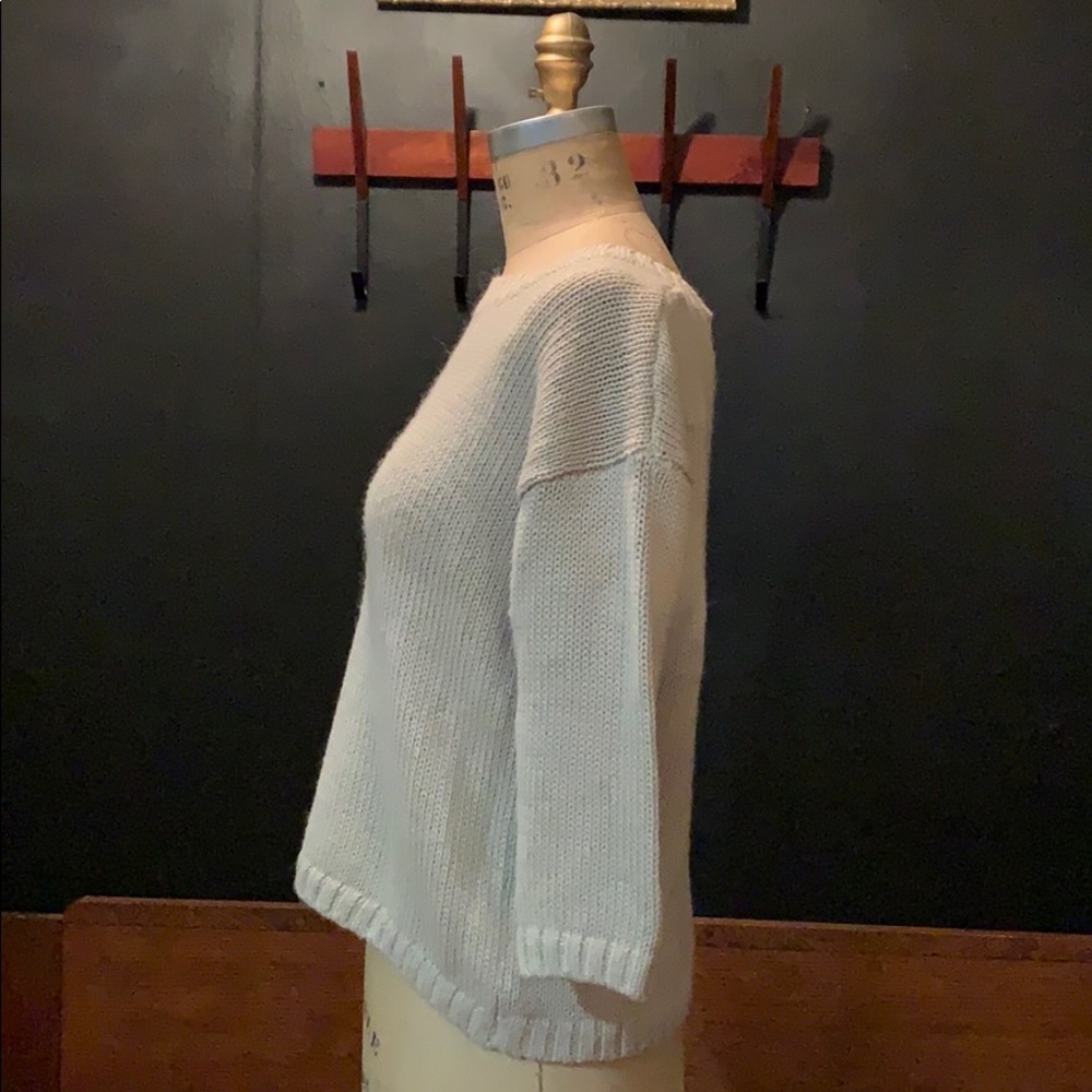 Sweater - Picture 2 of 6